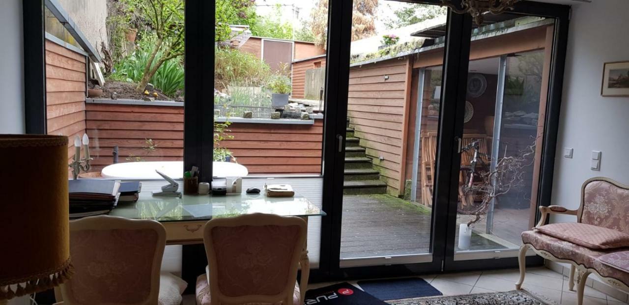 B8 - Just A Private Habitación en casa particular Düsseldorf